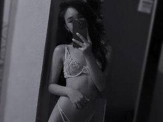 PETITENICHOLE