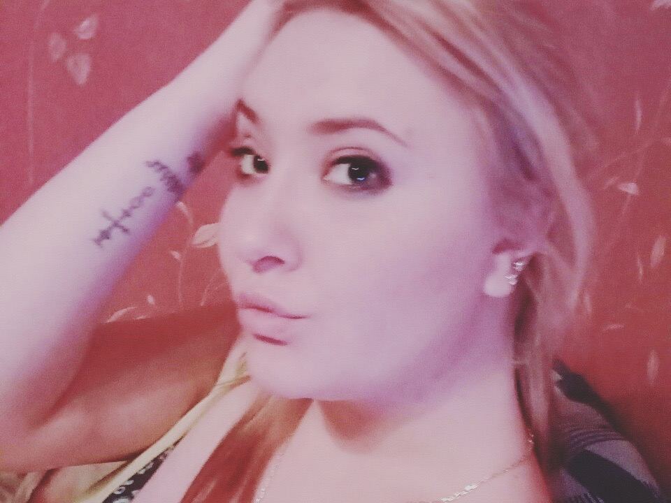 Multibubbles profilbild på webbkameramodell 