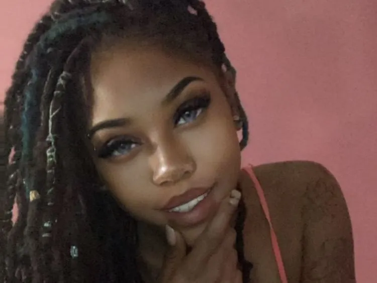 Kiarichikito immagine del profilo del modello di cam