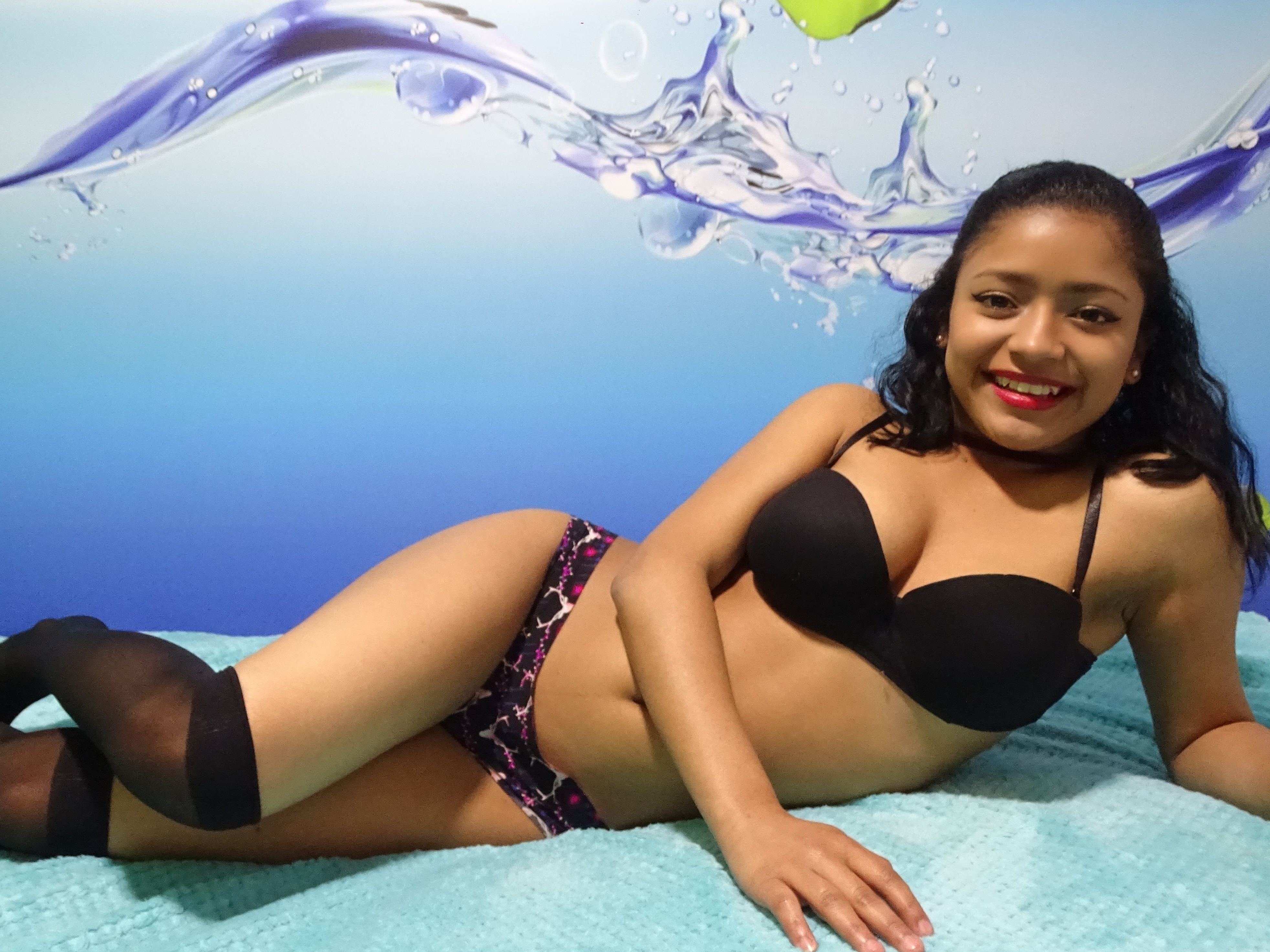 Imagen de perfil de modelo de cámara web de Isabella_Sweet21