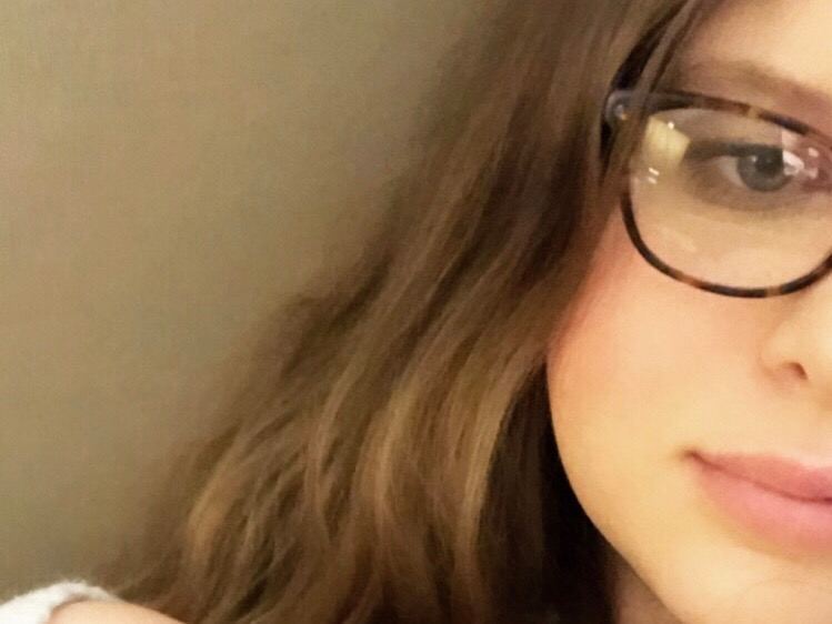 Image de profil du modèle de webcam Claire_de_Lune