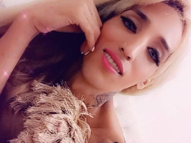 DannaHornyxtsx profilbild på webbkameramodell 