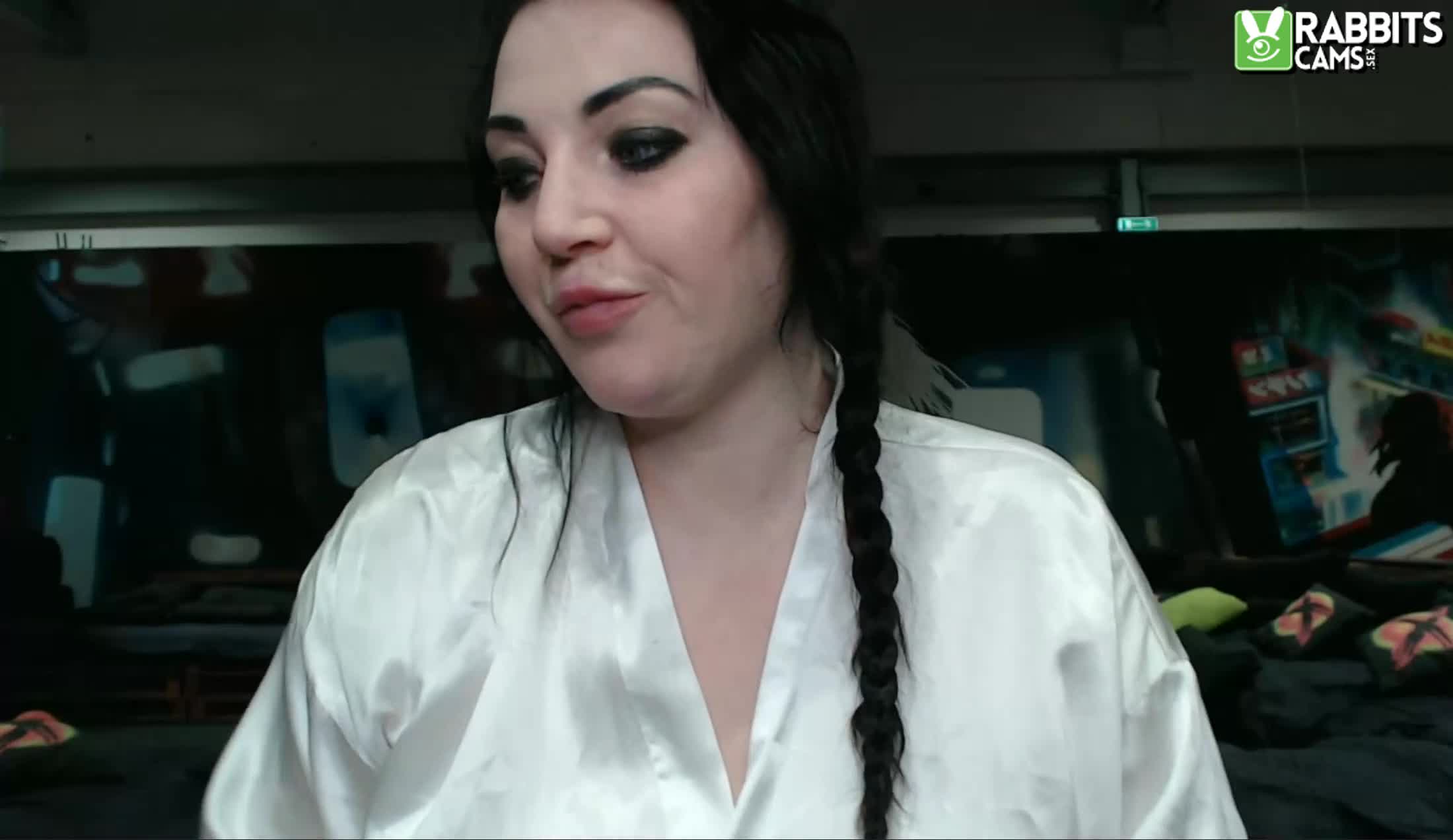 Performer HARMONY_REIGNS Video 1