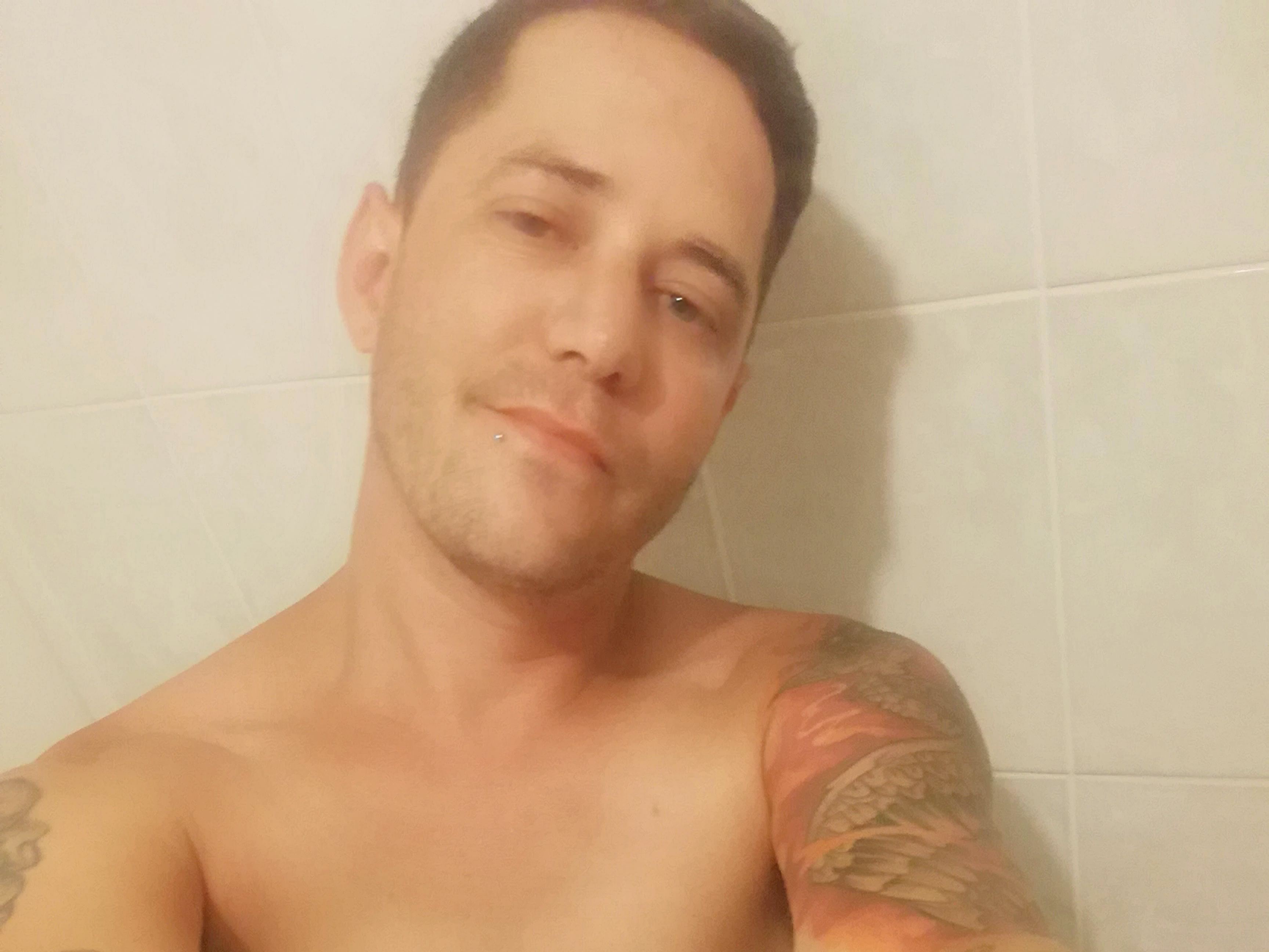 Image de profil du modèle de webcam J_sweat
