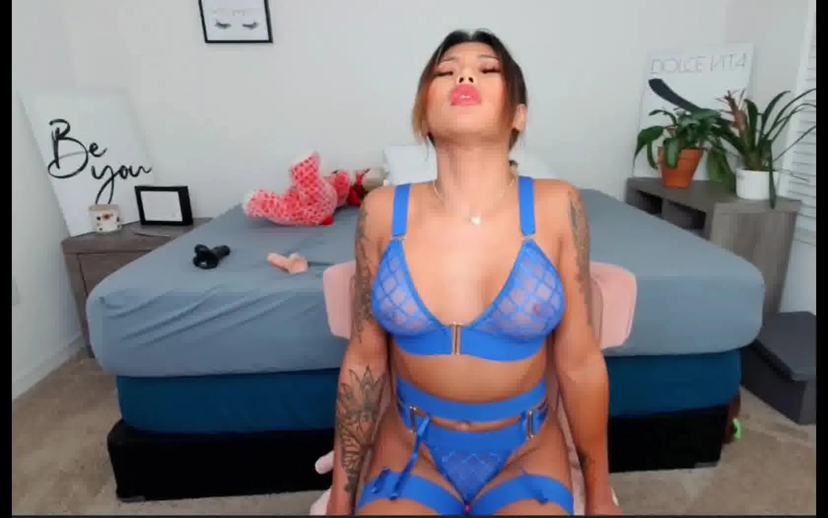 Utøver ExoticArya Video 2