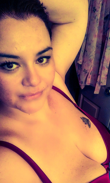 Performer SweetLipsSoftTits Photo 3