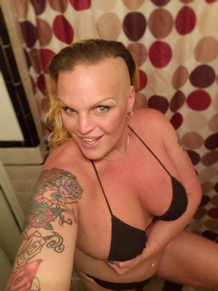 Artiest AmeliaConstantine Foto 3