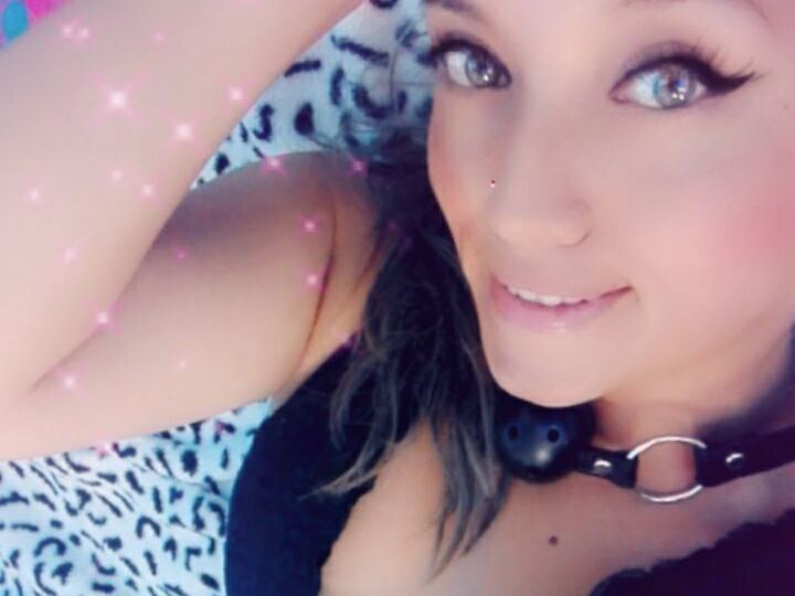 Image de profil du modèle de webcam sansastarts
