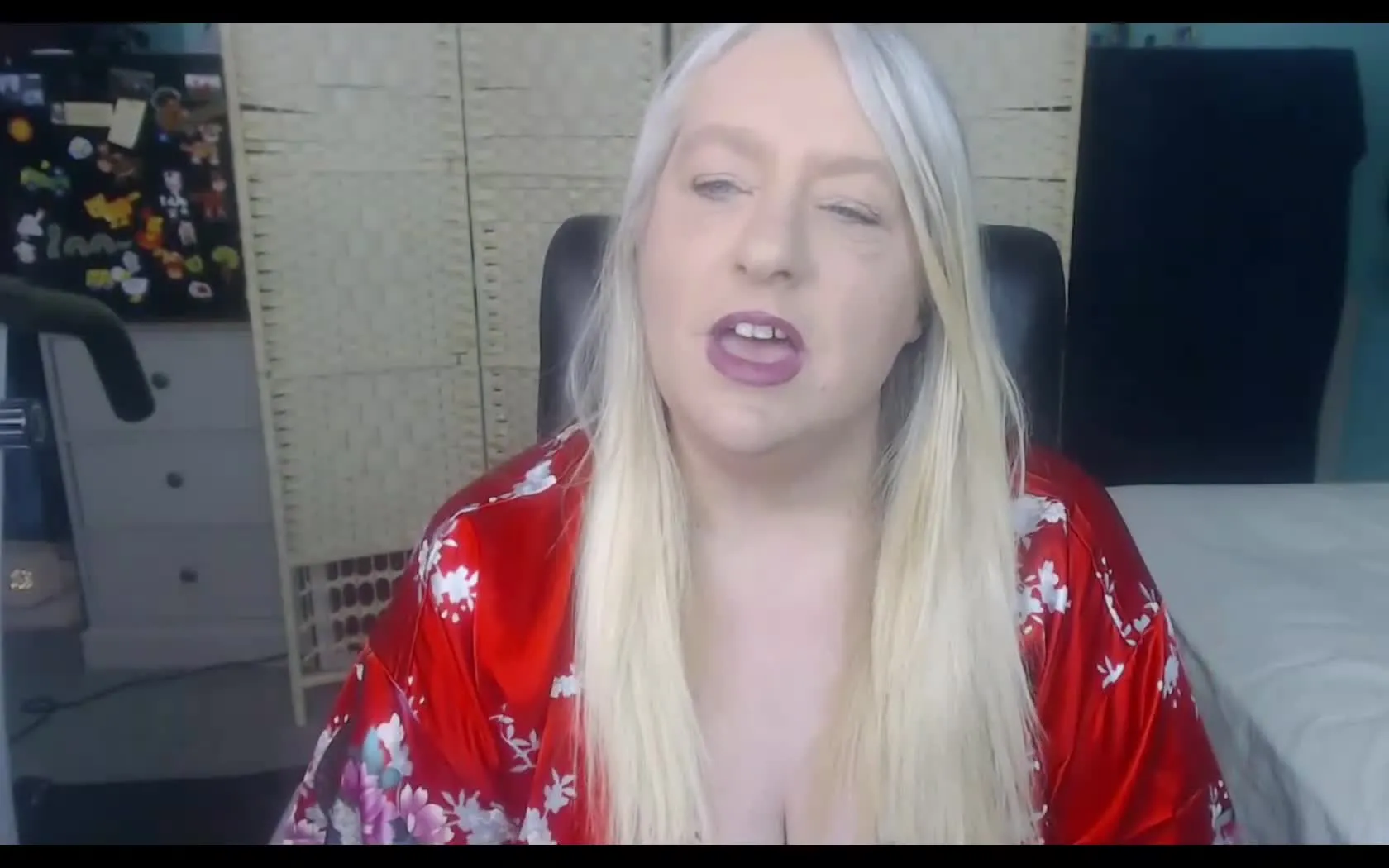 Performer English_Milf Video 1