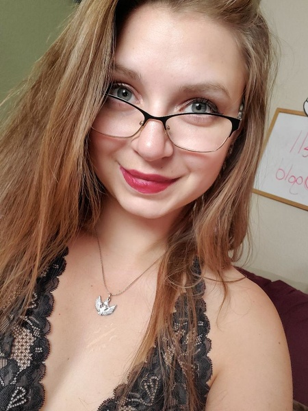 Intérprete TheNikkiFantasy Foto 2