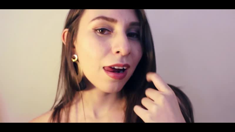Artist KarlaDeer Video 1