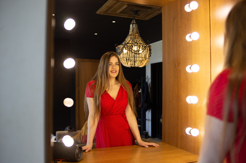 Performer LorenBrice Photo 5