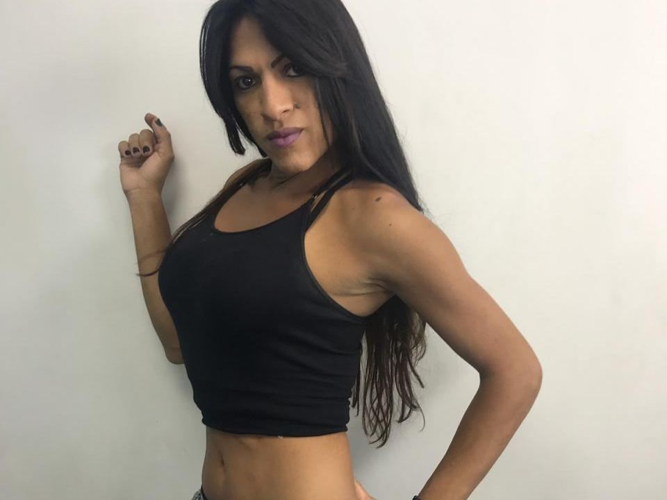 leoneladirty Profilbild des Cam-Modells 