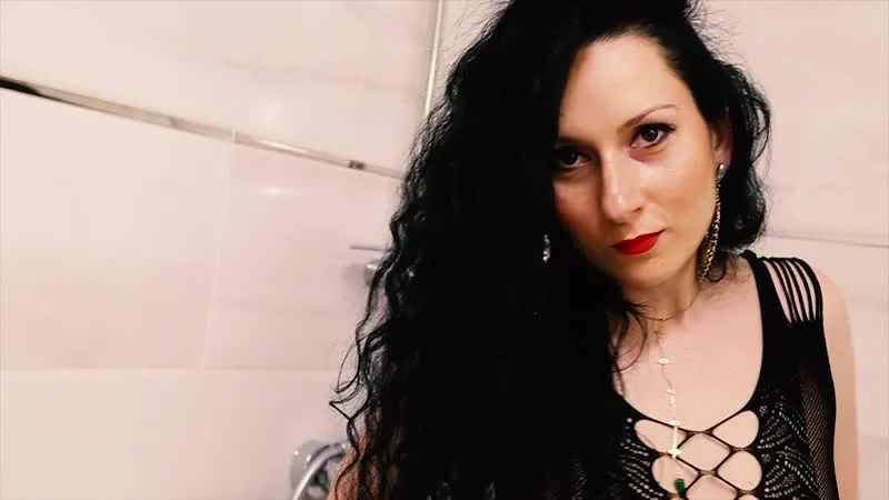 Interprete BeckyShine Video 2