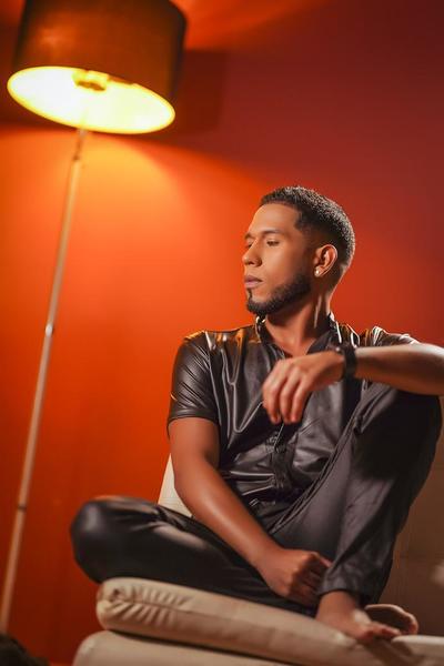 Performer Damian_Cutexx Photo 11