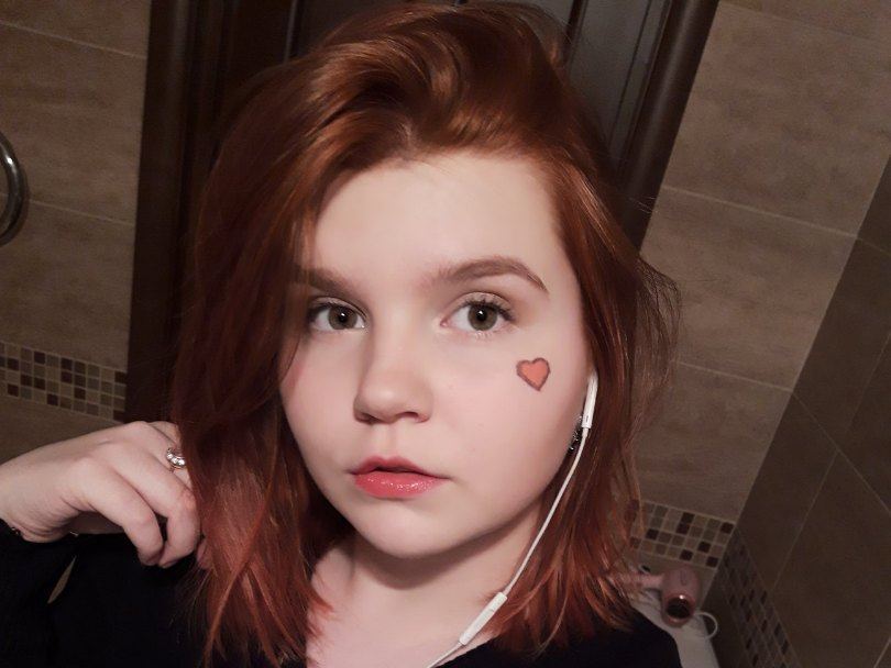 SuccubusChum profilbild på webbkameramodell 