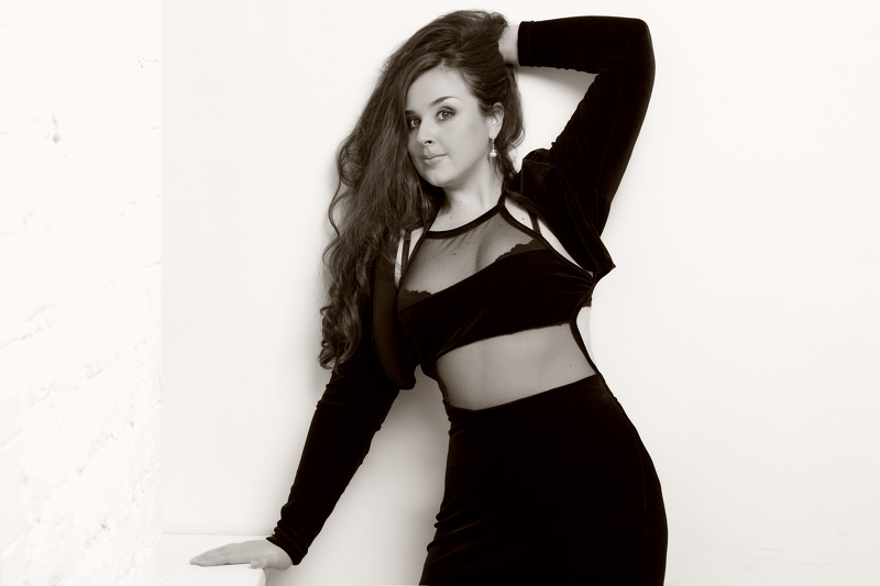 Interprète STEPMOMMYNEXTDOOR Photo 6