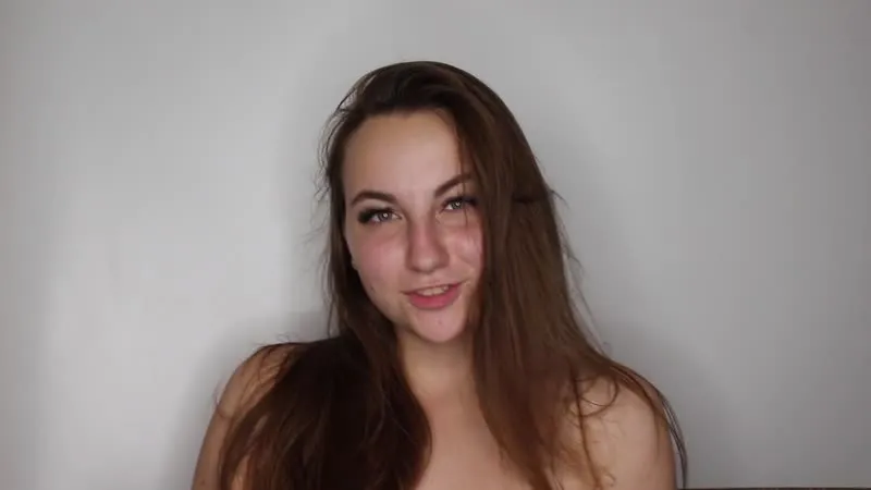 Utøver AliceFragile Video 1