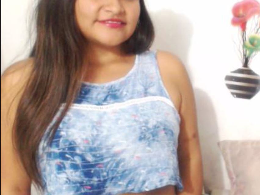 renatacute Profilbild des Cam-Modells 