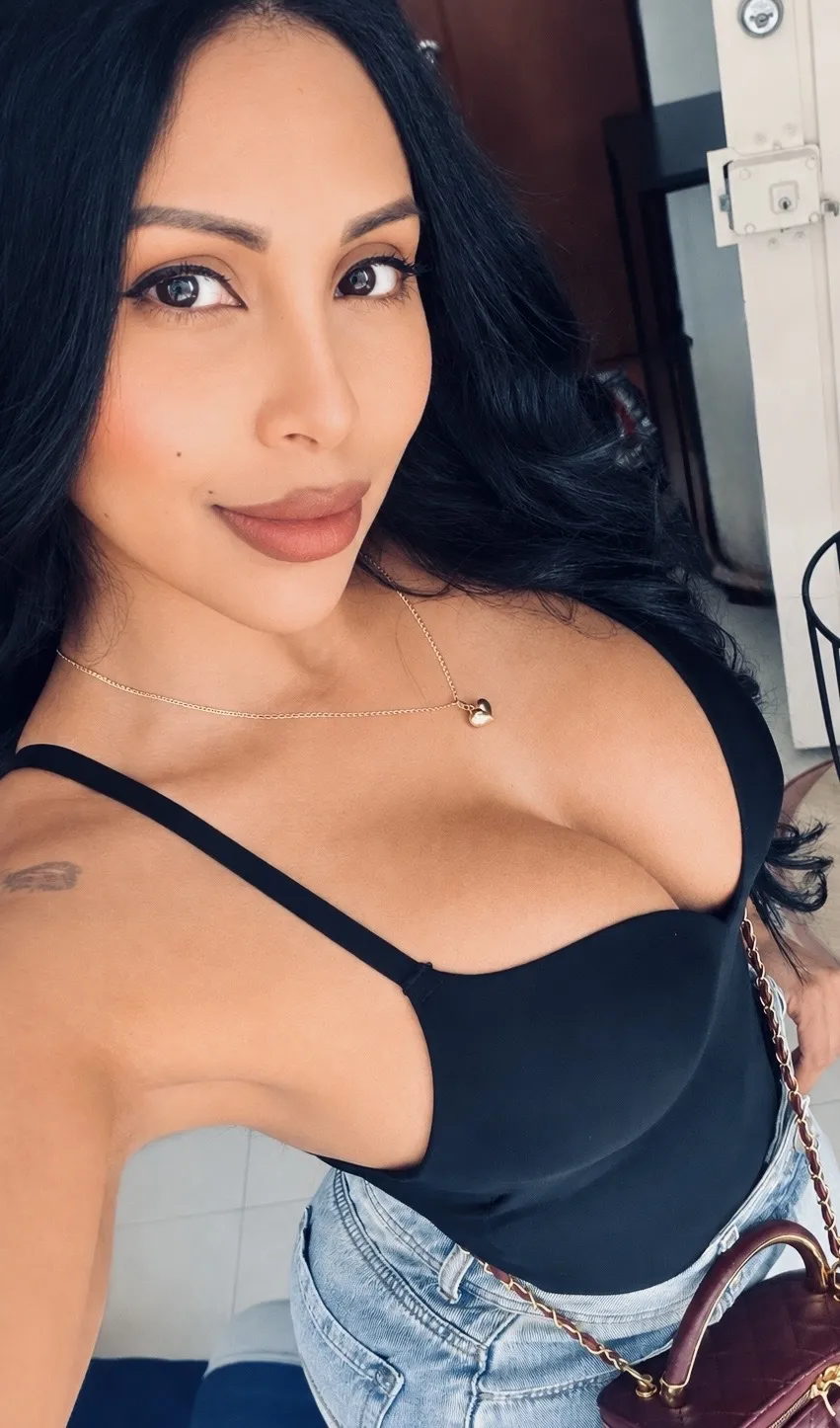 Utøver LATINA_BIG_CLITXXX Bilde 2