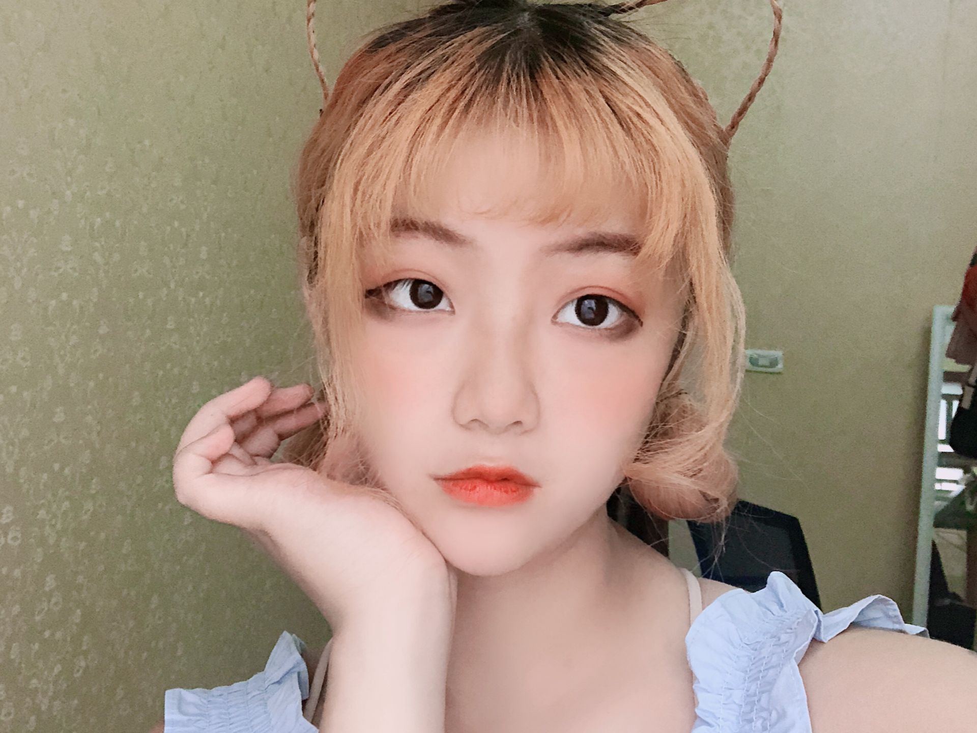 qiugea profielfoto van cam model 