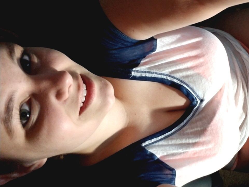 Foto de perfil de modelo de webcam de IzzieSkorned 