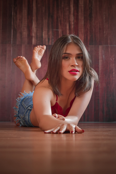 Performer Vupyor Photo 4