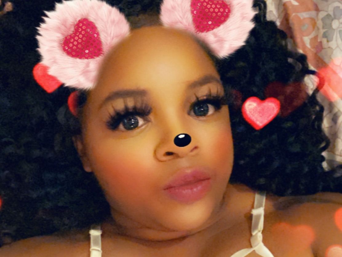 TynikaRenee profilbild på webbkameramodell 