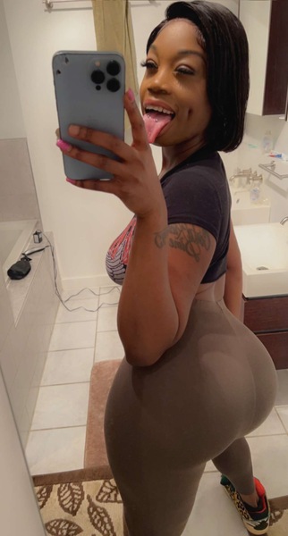 Artista TastyTicaBella Foto 4