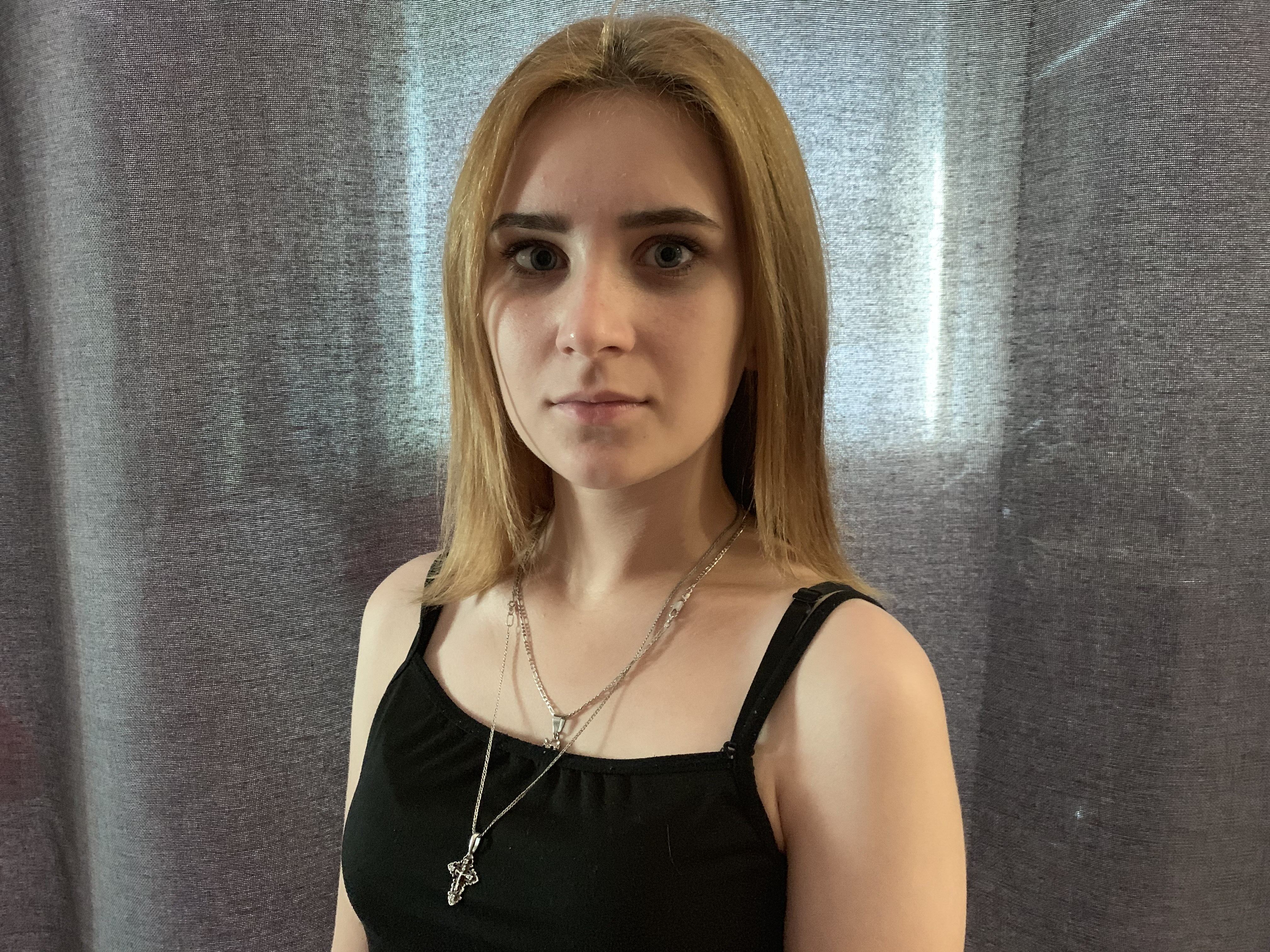 CarolineAmilian immagine del profilo del modello di cam