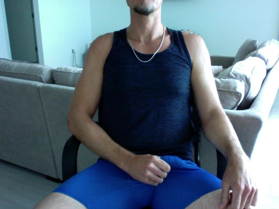 Foto de perfil de modelo de webcam de FitTall2313 