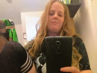 lovehollyann immagine del profilo del modello di cam