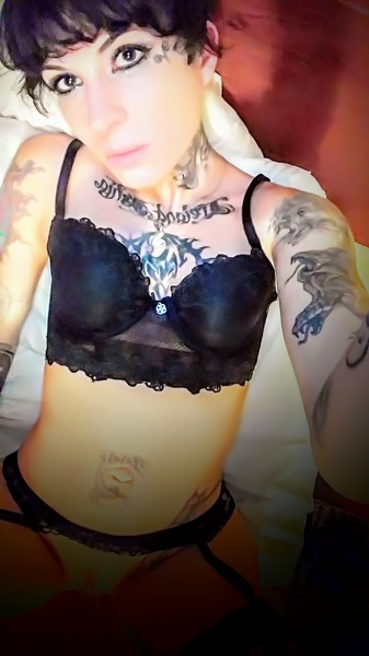 Interprète BigBootyBrenda Photo 5