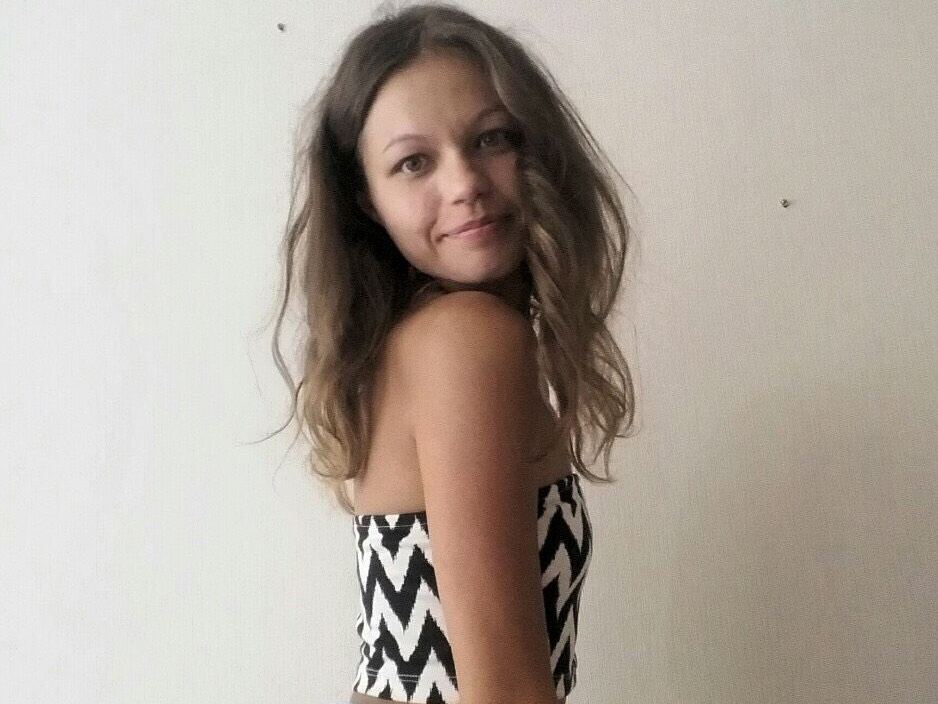 SunnyVikky immagine del profilo del modello di cam
