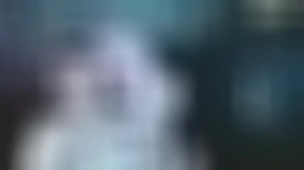 Artiest ChampagneMoon Video 1