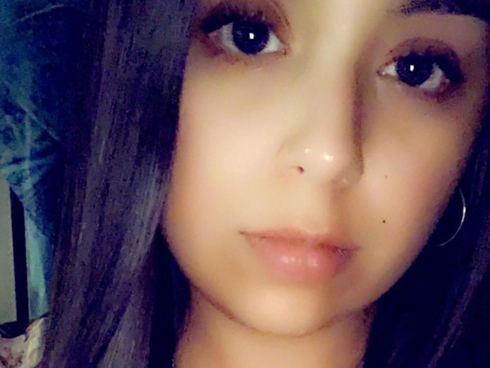 Imagen de perfil de modelo de cámara web de Aprille_Jones