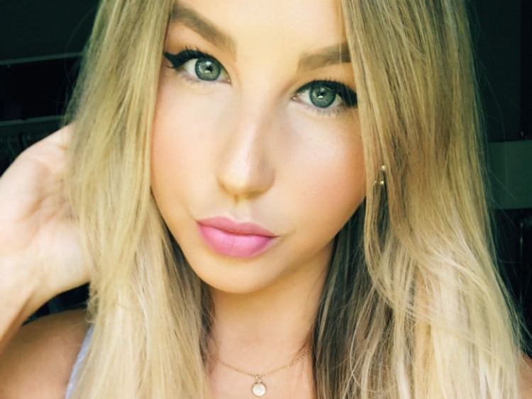 Aria_Woods Profilbild des Cam-Modells 