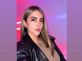 SccarlettLoveyes