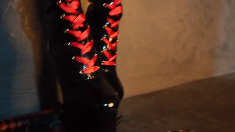 Artist SoniaDomme Video 1