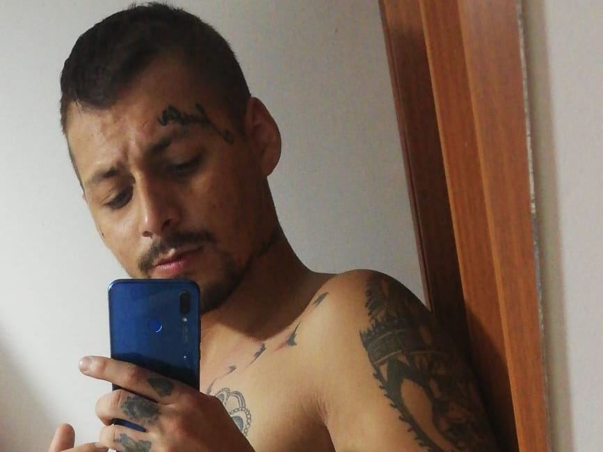 Imagen de perfil de modelo de cámara web de emilianohotter