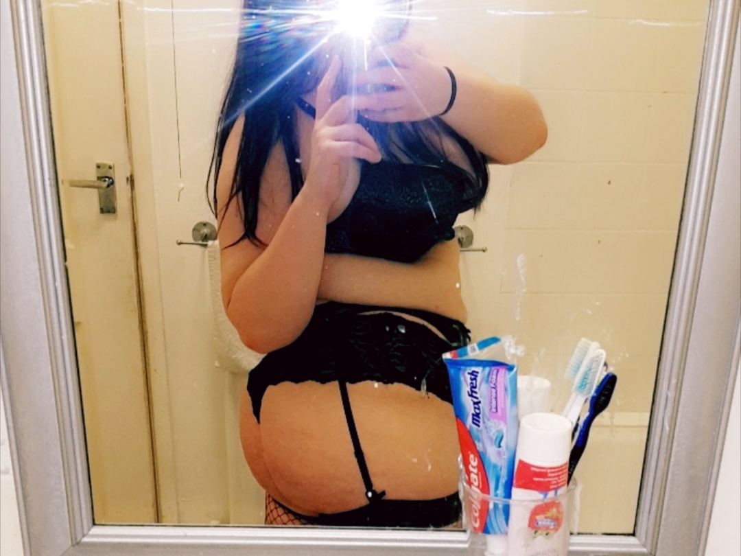 Chunkybutfunky95 profilbild på webbkameramodell 