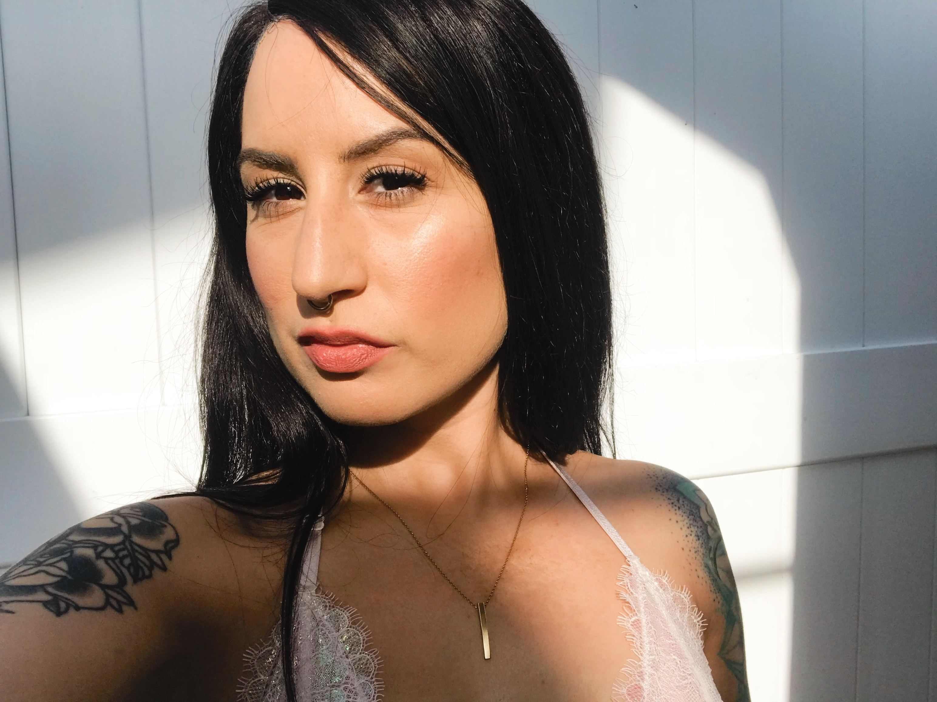 adoremissava cam model profile picture 