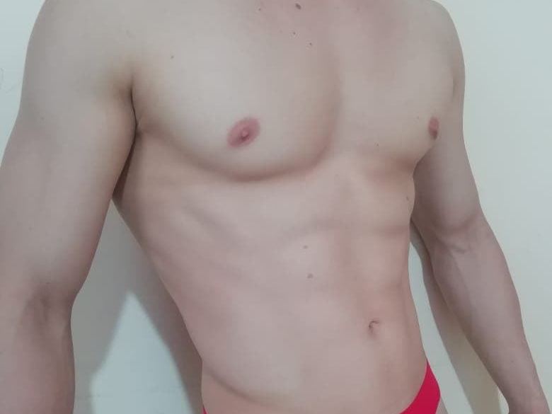 Imagen de perfil de modelo de cámara web de stevenboys_2000