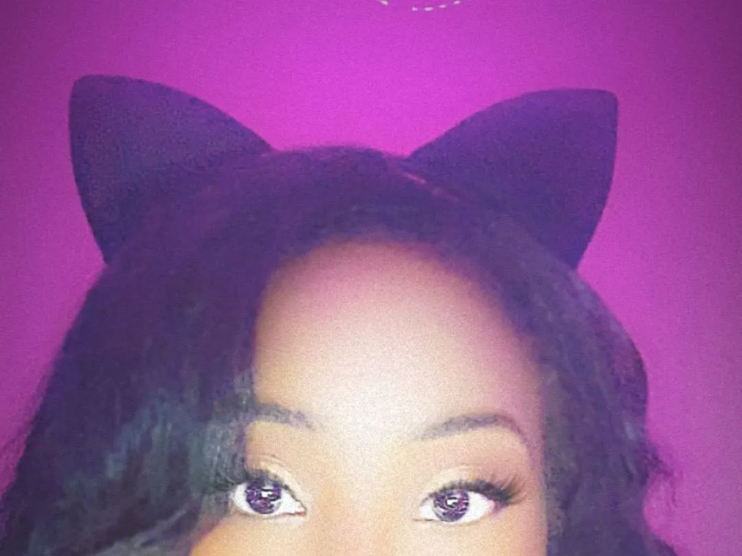 Lickmymeow profilbild på webbkameramodell