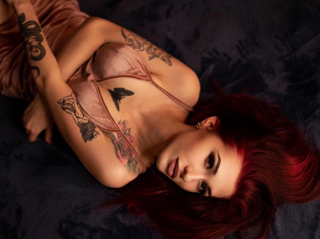 Imagen de perfil de modelo de cámara web de MalenaTyler