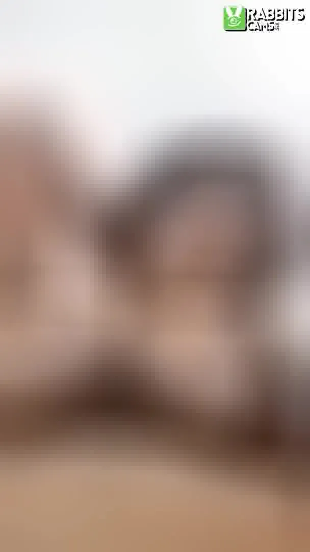 Artista AleciaX Video 3