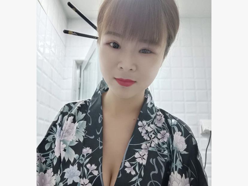 Image de profil du modèle de webcam CutieSexyAsian