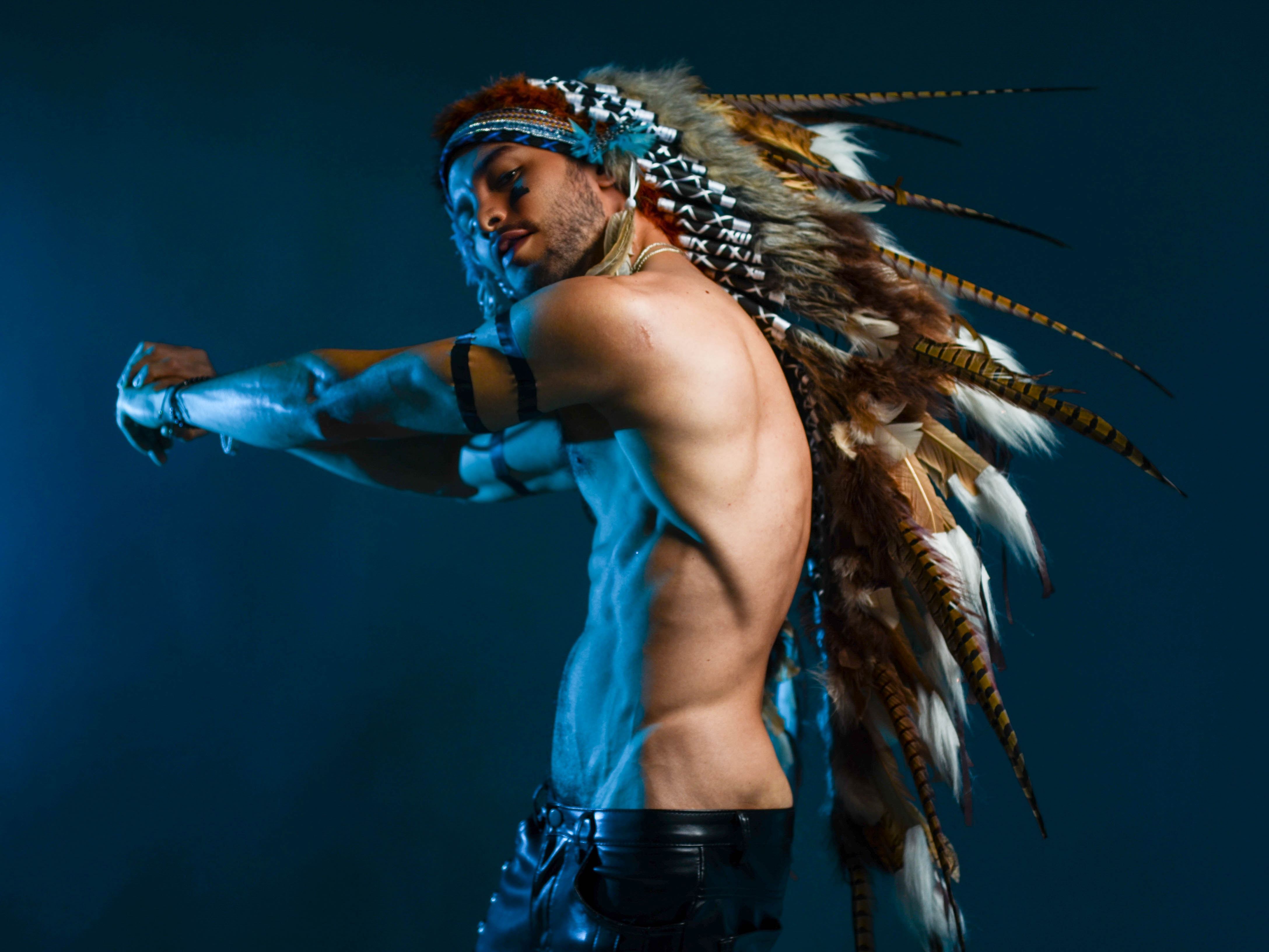 CrhisMartin cam model profile picture