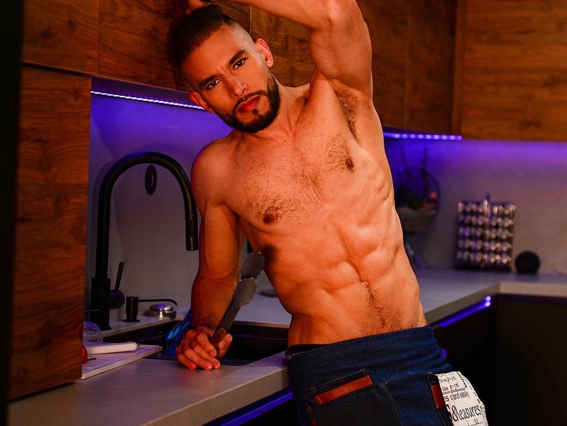 Performer CrhisMartin Photo 10