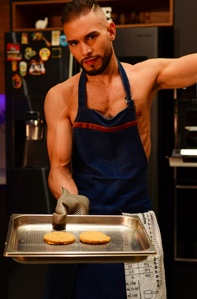 Performer CrhisMartin Photo 5